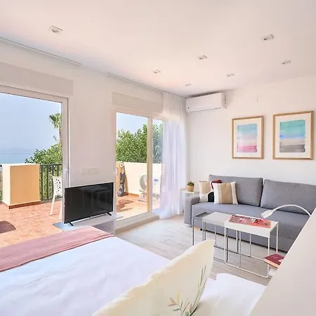Oleholidays 821 Romana Playa Frente Al Mar * מארבלה